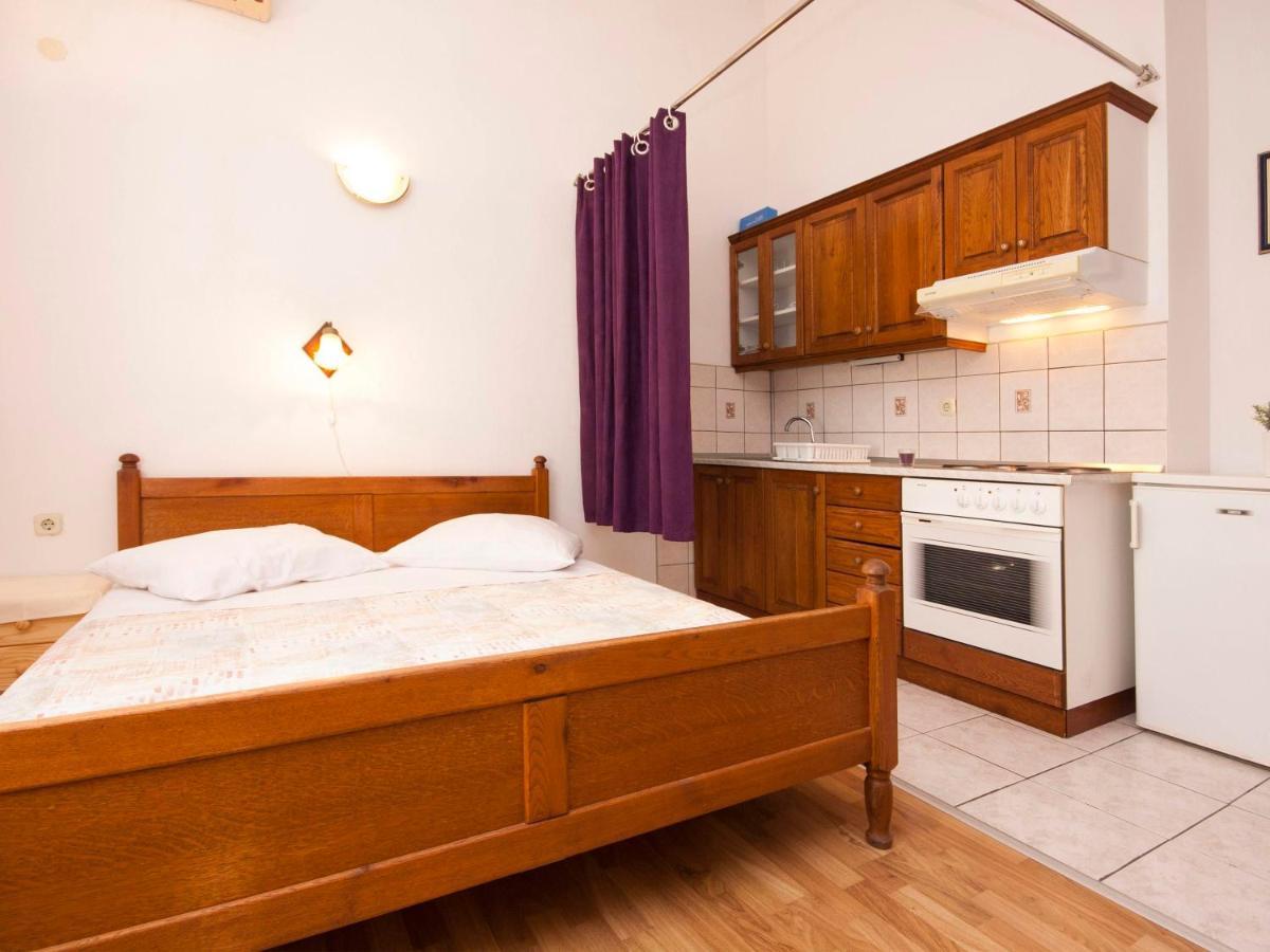 Apartments Skarpa 1601 Rogoznica  Extérieur photo