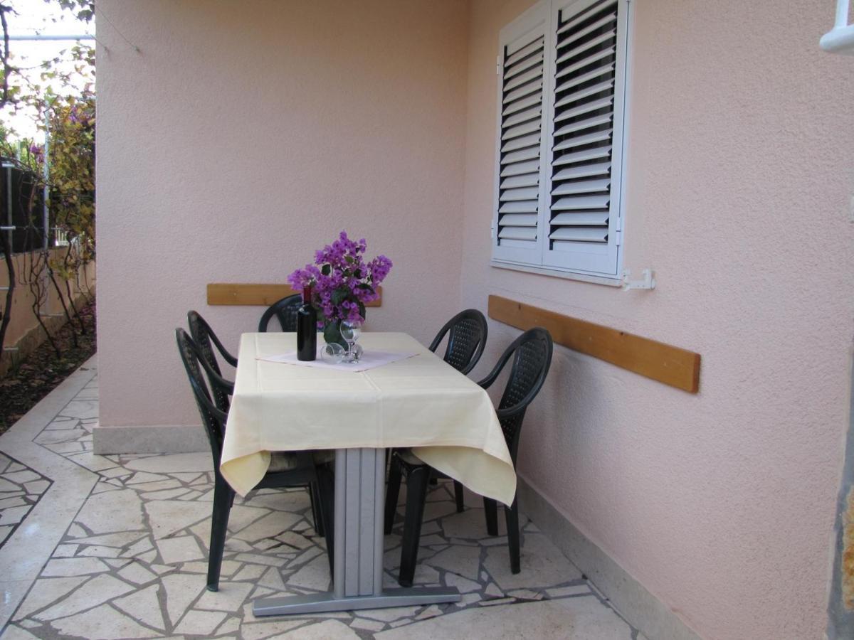 Apartments Skarpa 1601 Rogoznica  Extérieur photo