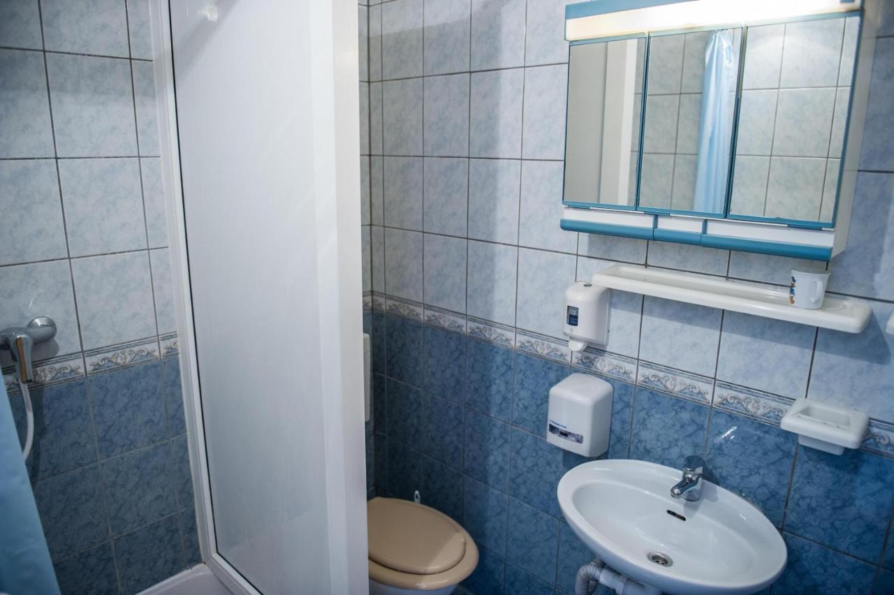 Apartments Skarpa 1601 Rogoznica  Extérieur photo
