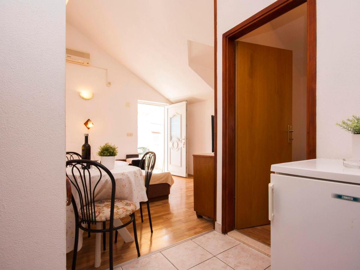Apartments Skarpa 1601 Rogoznica  Extérieur photo